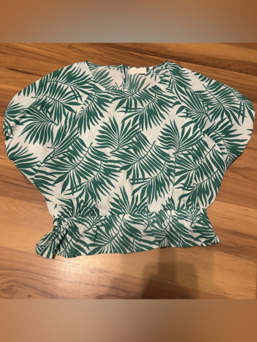 Women’s Green Palm-Print Blouse - Lightweight Summer Top